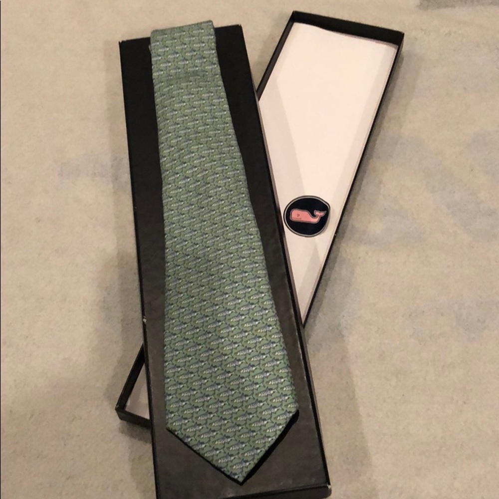 Boys Vineyard Vines Tie